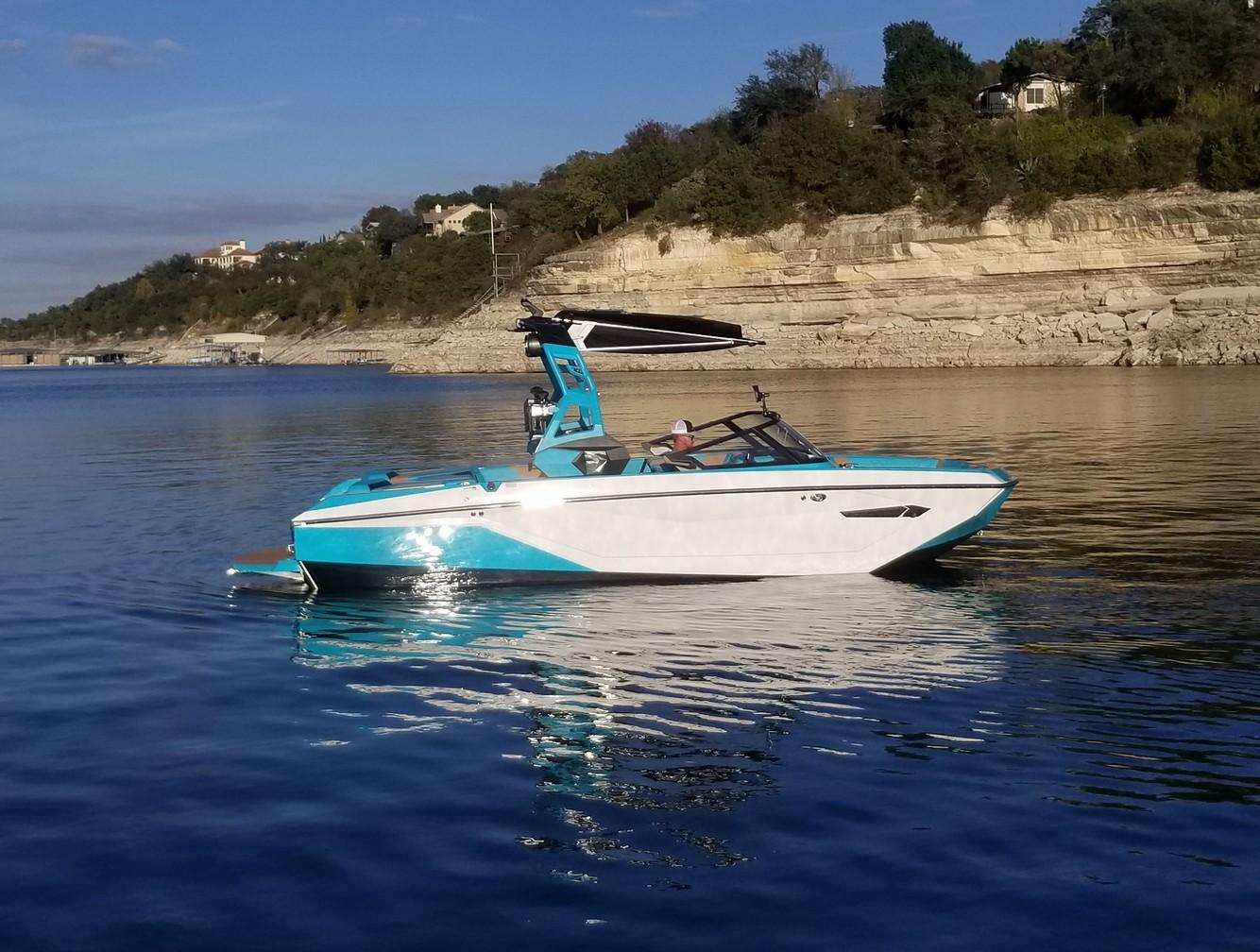 12 Best Wake Boats for 2023 thumbnail